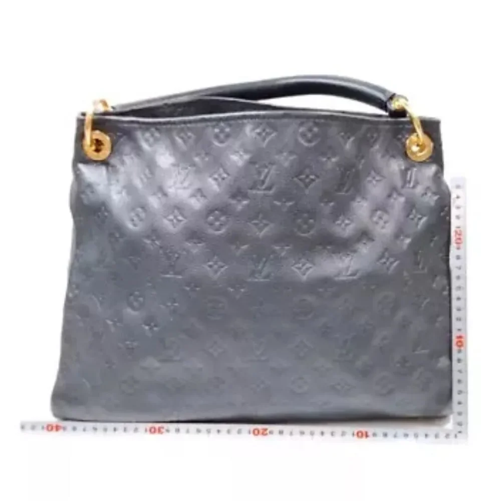 Auth Louis Vuitton Artsy Shoulder Bag MM Deep Navy Blue Leather Boho Monogram